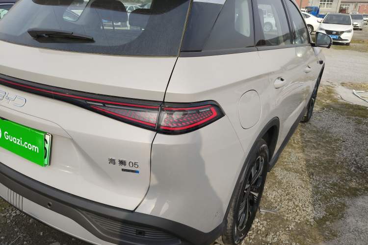 Used BYD Sealion 05 DM-i 2025 DM-i Intelligent Driving 75KM Prestige Model Right Rear Taillight