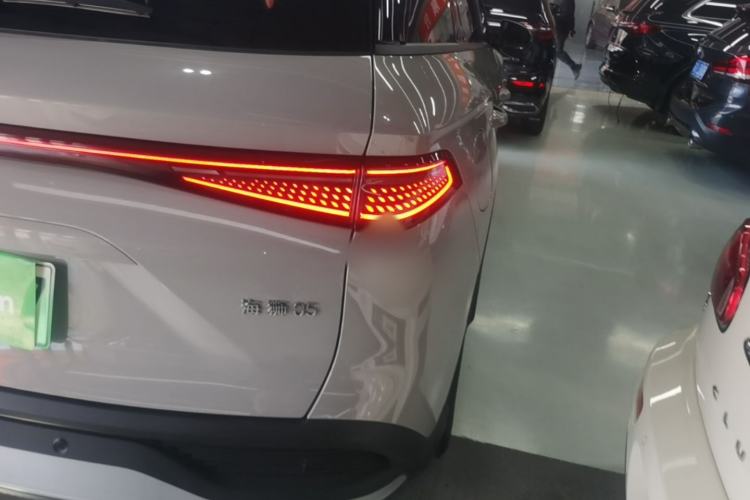 Used BYD Sealion 05 DM-i 2025 DM-i 115KM Prestige Model Right Rear Taillight