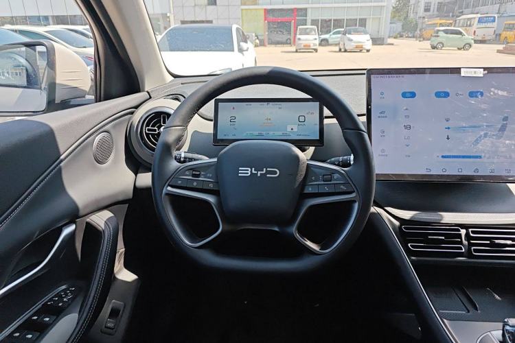 Used BYD Sealion 05 DM-i 2025 DM-i 115KM Flagship Model Steering Wheel