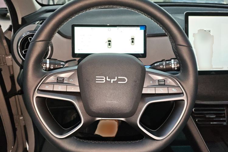 Used BYD Sealion 05 DM-i 2025 DM-i Smart Drive 115KM Prestige Model Steering Wheel