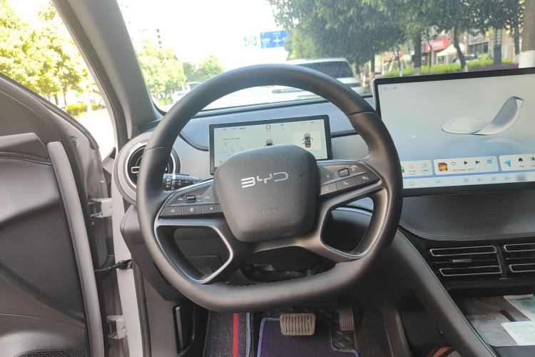 Used BYD Sealion 05 DM-i 2025 DM-i Smart Drive 115KM Flagship Model Steering Wheel