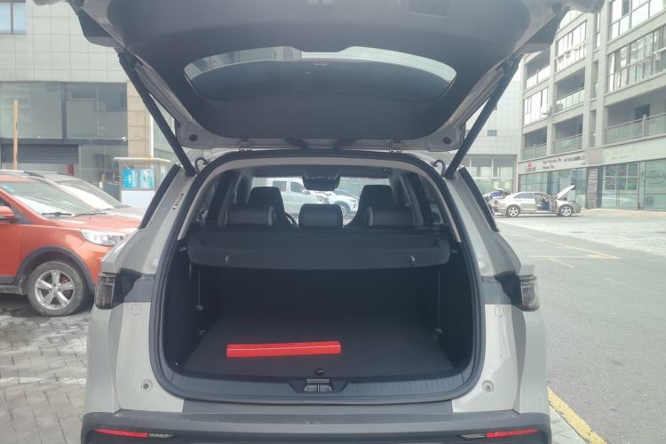 Used BYD Sealion 05 DM-i 2025 DM-i Smart Drive 115KM Flagship Model Trunk