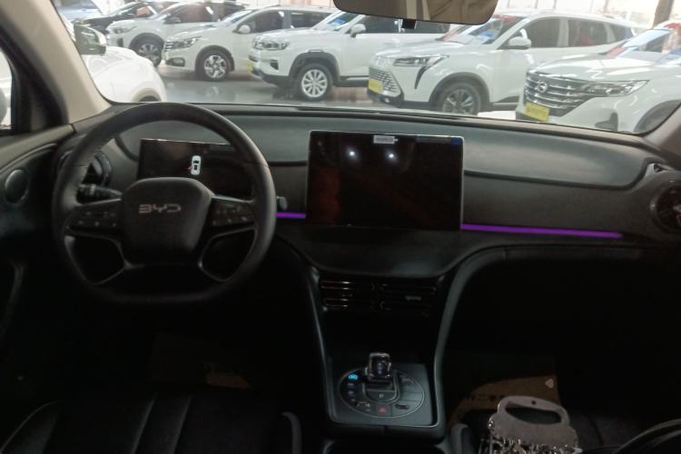 Used BYD Sealion 05 DM-i 2025 DM-i 75KM Prestige Model Center Console