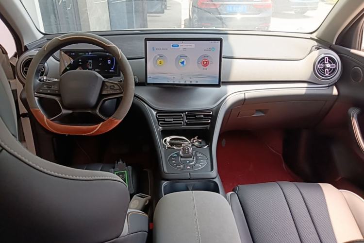 Used BYD Sealion 05 DM-i 2025 DM-i 115KM Prestige Model Center Console