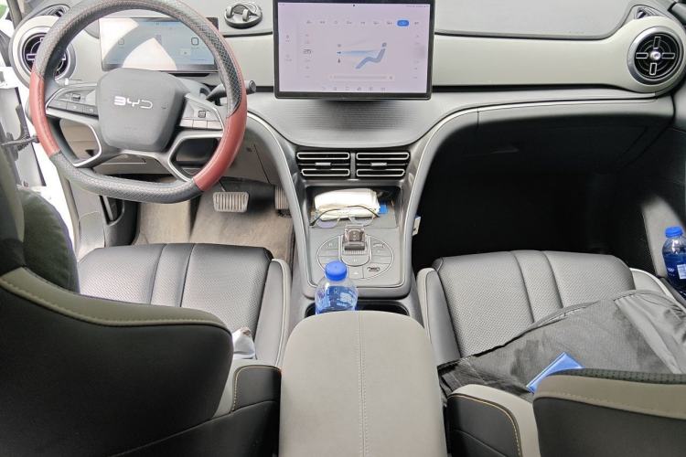 Used BYD Sealion 05 DM-i 2025 DM-i 115KM Prestige Model Center Console