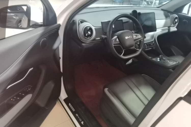 Used BYD Sealion 05 DM-i 2025 DM-i 115KM Prestige Model Driver Seat