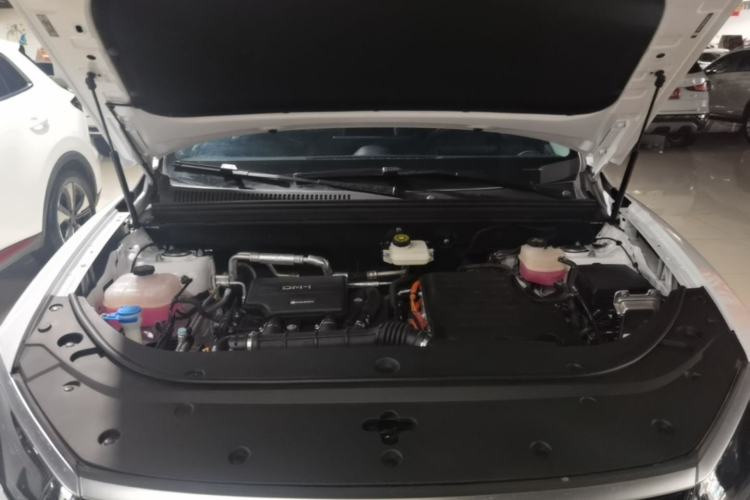 Used BYD Sealion 05 DM-i 2025 DM-i 115KM Prestige Model Engine Bay