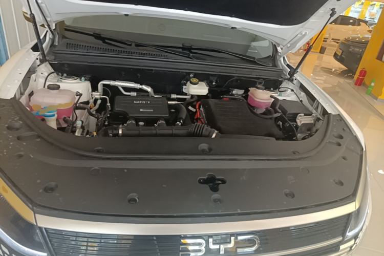 Used BYD Sealion 05 DM-i 2025 DM-i 75KM Prestige Model Engine Bay