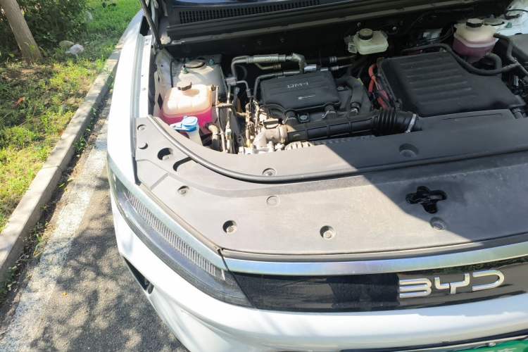 Used BYD Sealion 05 DM-i 2025 DM-i Smart Drive 115KM Prestige Model Engine Bay Right