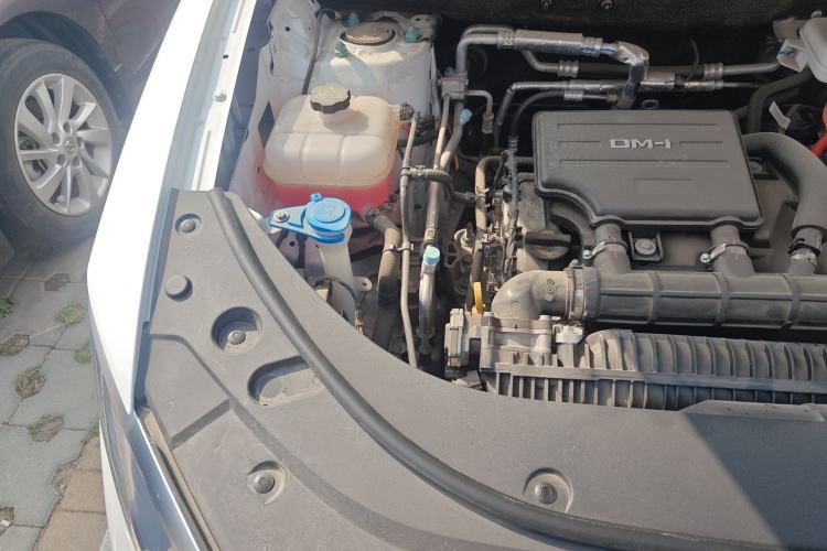 Used BYD Sealion 05 DM-i 2025 DM-i 75KM Prestige Model Engine Bay Right