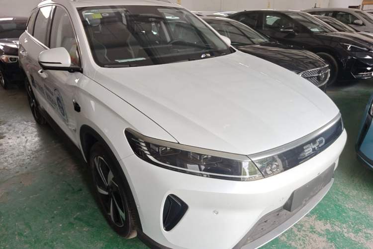 Used BYD Sealion 05 DM-i 2025 DM-i Smart Drive 115KM Flagship Model Front Right 45 Deg