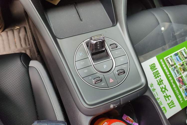 Used BYD Sealion 05 DM-i 2025 DM-i 115KM Prestige Model Gear Lever