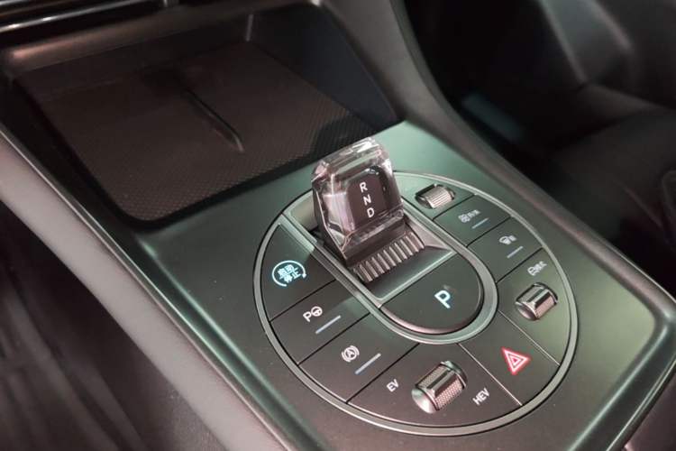 Used BYD Sealion 05 DM-i 2025 DM-i Smart Drive 75KM Luxury Model Gear Lever