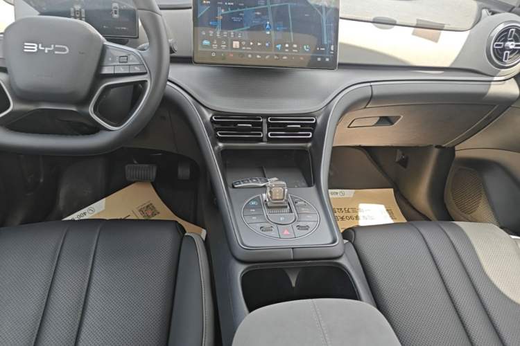 Used BYD Sealion 05 DM-i 2025 DM-i Intelligent Driving 75KM Prestige Model Gear Lever