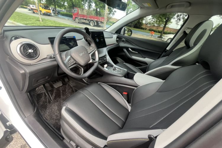Used BYD Sealion 05 DM-i 2025 DM-i 115KM Prestige Model Interior 5