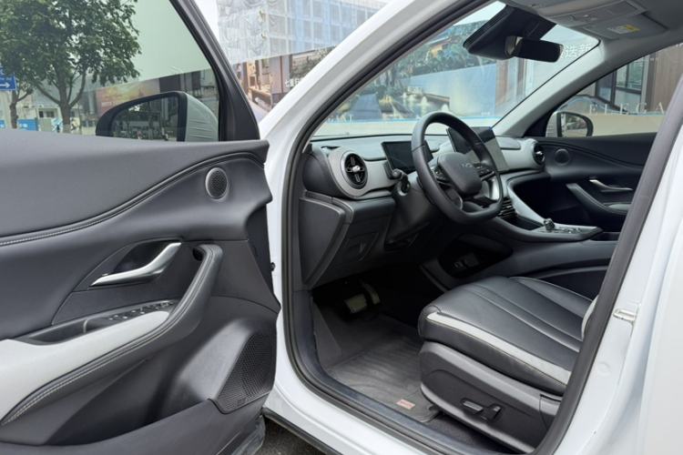 Used BYD Sealion 05 DM-i 2025 DM-i Smart Drive 75KM Luxury Model Interior 6