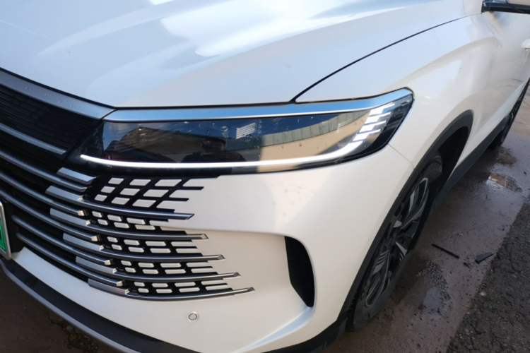 Used BYD Sealion 05 DM-i 2025 DM-i 75KM Prestige Model Left Front Headlight