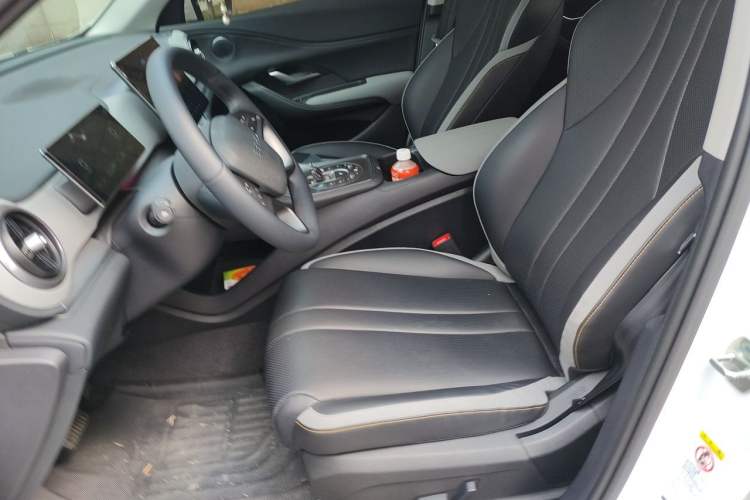 Used BYD Sealion 05 DM-i 2025 DM-i 115KM Prestige Model Left Front Seat