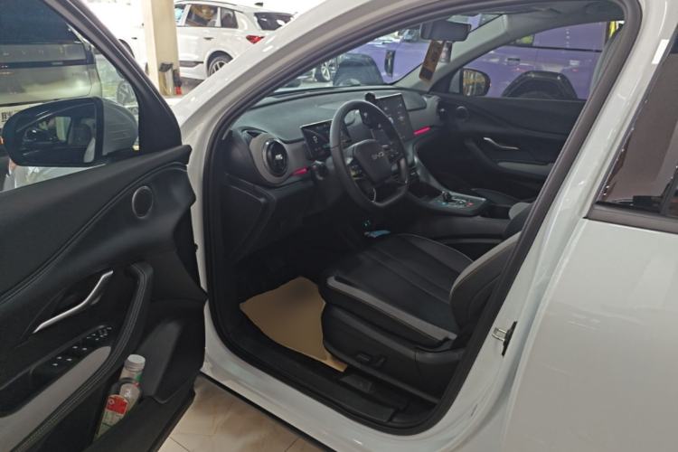 Used BYD Sealion 05 DM-i 2025 DM-i 115KM Prestige Model Left Front Seat