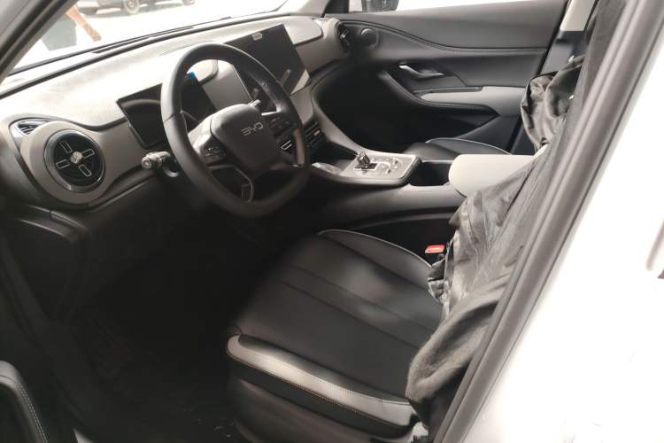 Used BYD Sealion 05 DM-i 2025 DM-i Smart Drive 75KM Luxury Model Left Front Seat