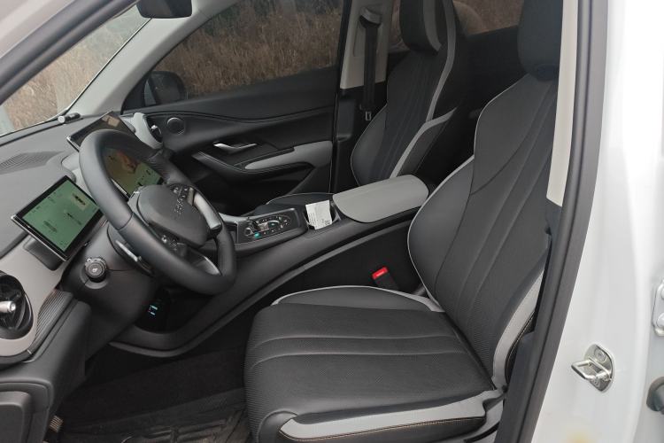 Used BYD Sealion 05 DM-i 2025 DM-i Smart Drive 115KM Flagship Model Left Front Seat