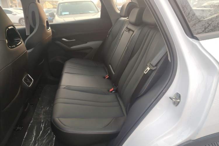 Used BYD Sealion 05 DM-i 2025 DM-i Smart Drive 115KM Flagship Model Left Rear Seat