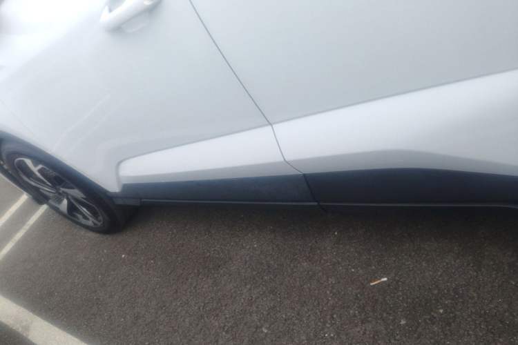 Used BYD Sealion 05 DM-i 2025 DM-i 115KM Flagship Model Left Side Sill