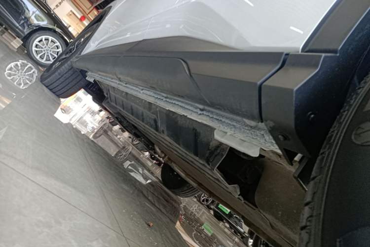 Used BYD Sealion 05 DM-i 2025 DM-i Intelligent Driving 75KM Prestige Model Left Side Sill