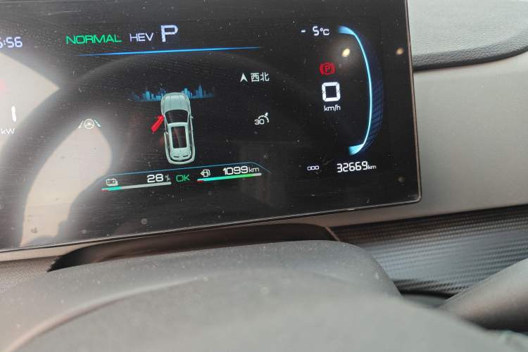 Used BYD Sealion 05 DM-i 2025 DM-i 75KM Prestige Model Odometer Close Up