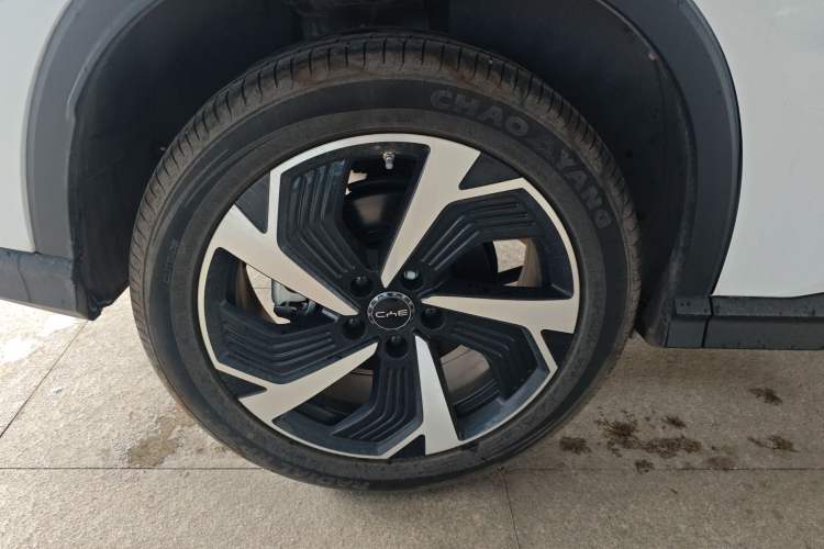 Used BYD Sealion 05 DM-i 2025 DM-i Smart Drive 115KM Flagship Model Right Rear Wheel Hub