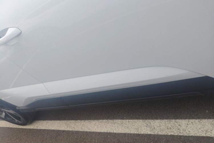 Used BYD Sealion 05 DM-i 2025 DM-i 115KM Flagship Model Right Side Sill