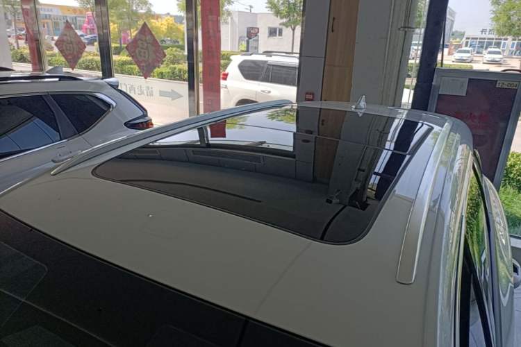 Used BYD Sealion 05 DM-i 2025 DM-i Intelligent Driving 75KM Prestige Model Roof
