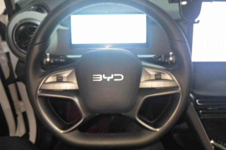 Used BYD Sealion 05 DM-i 2025 DM-i 115KM Prestige Model Steering Wheel