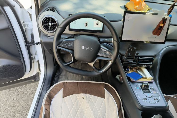 Used BYD Sealion 05 DM-i 2025 DM-i Smart Drive 115KM Prestige Model Steering Wheel