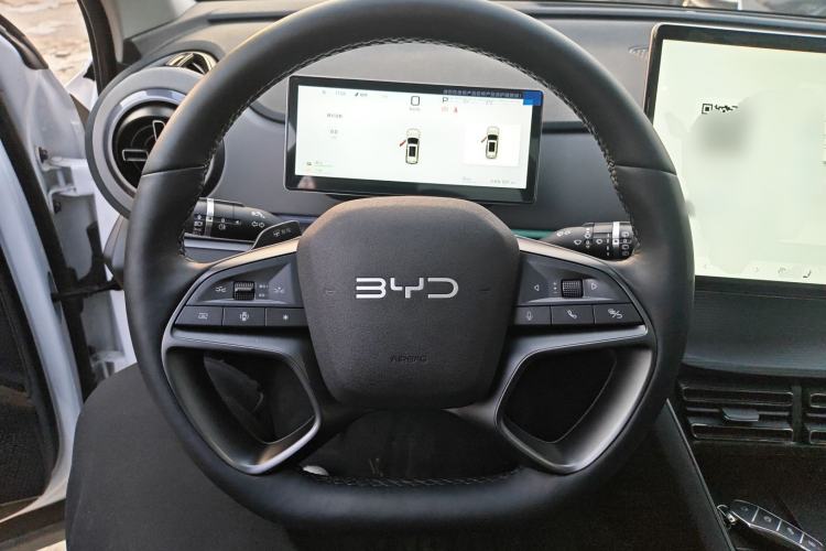 Used BYD Sealion 05 DM-i 2025 DM-i Smart Drive 115KM Flagship Model Steering Wheel