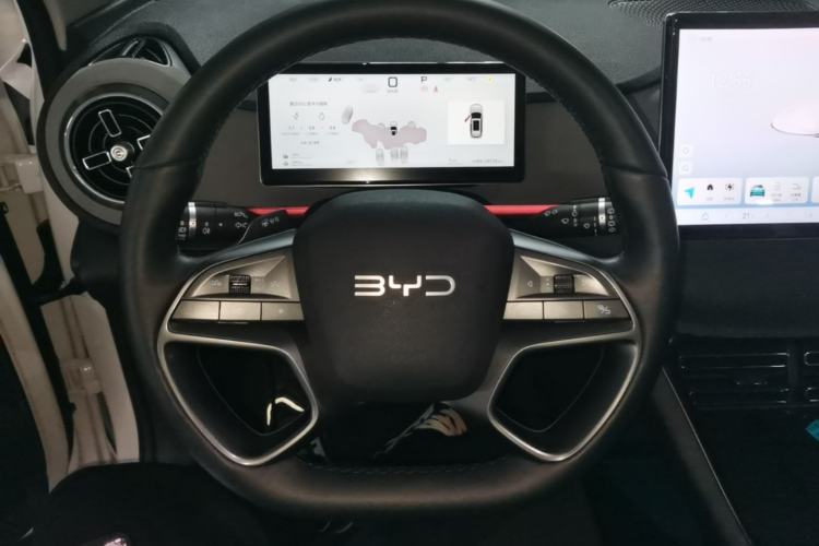 Used BYD Sealion 05 DM-i 2025 DM-i Intelligent Driving 75KM Prestige Model Steering Wheel