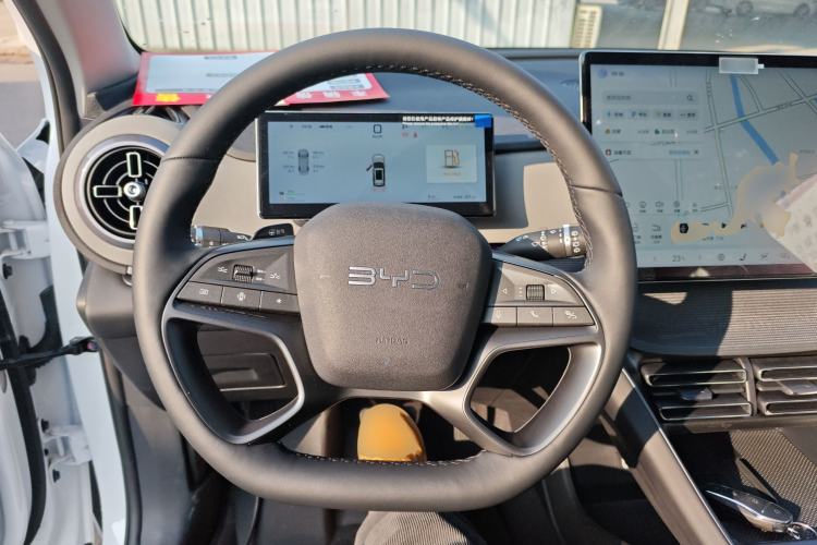 Used BYD Sealion 05 DM-i 2025 DM-i Smart Drive 115KM Flagship Model Steering Wheel