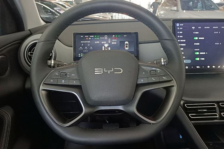 Used BYD Sealion 05 DM-i 2025 DM-i Intelligent Driving 75KM Prestige Model Steering Wheel