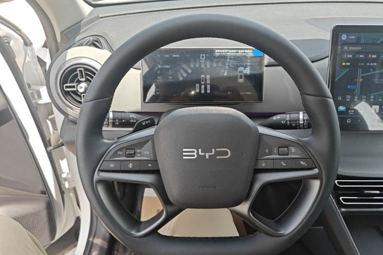 Used BYD Sealion 05 DM-i 2025 DM-i Intelligent Driving 75KM Prestige Model Steering Wheel