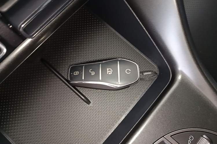 Used BYD Sealion 05 DM-i 2025 DM-i 75KM Prestige Model Vehicle Key