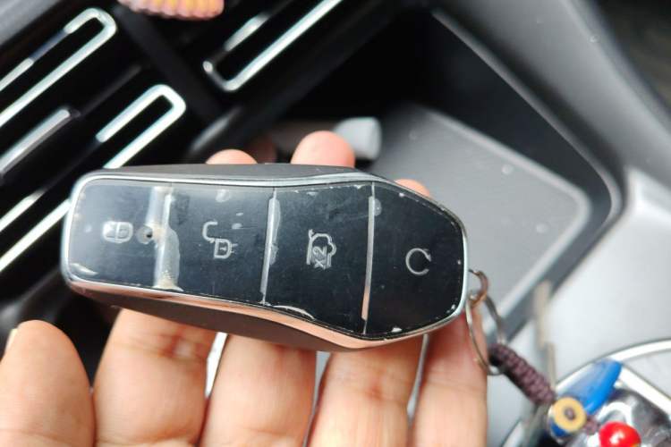 Used BYD Sealion 05 DM-i 2025 DM-i Smart Drive 75KM Luxury Model Vehicle Key