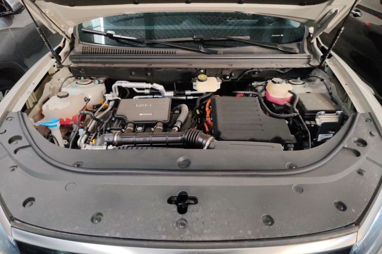 Used BYD Sealion 05 DM-i 2025 DM-i Smart Drive 115KM Flagship Model Engine Bay