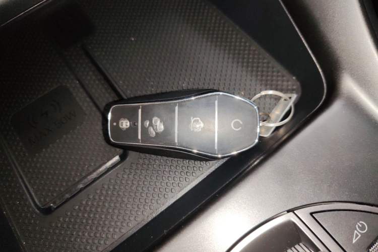 Used BYD Sealion 05 DM-i 2025 DM-i Smart Drive 115KM Flagship Model Interior 1