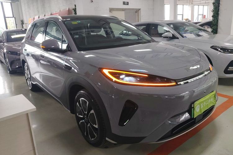 Used BYD Sealion 05 DM-i 2026 Model DM-i 220 Smart Navigation Edition Front Right 45 Deg