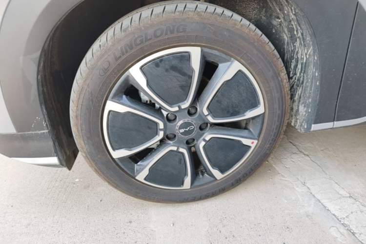 Used BYD Sealion 05 DM-i 2026 Model DM-i 305 Smart Navigation Edition Left Front Wheel Hub