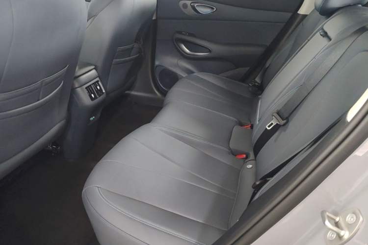 Used BYD Sealion 05 DM-i 2026 Model DM-i 220 Smart Navigation Edition Left Rear Seat