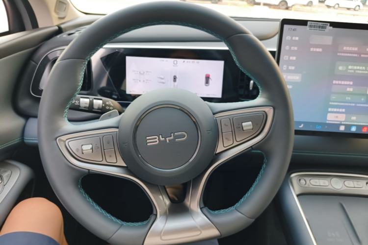 Used BYD Sealion 05 DM-i 2026 Model DM-i 305 Smart Navigation Edition Steering Wheel
