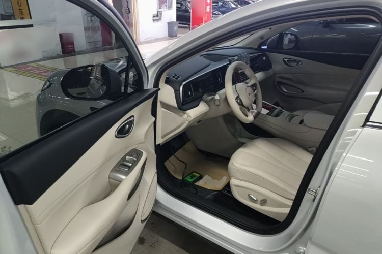 Used BYD Sealion 05 DM-i 2026 Model DM-i 220 Launch Edition Driver Seat