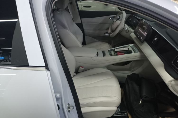 Used BYD Sealion 05 DM-i 2026 Model DM-i 220 Launch Edition Right Front Seat