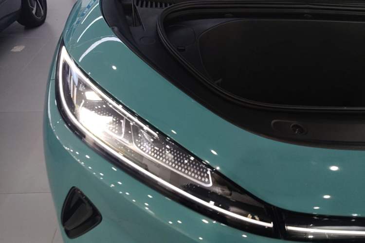 Used BYD Sealion 05 EV 2025 520 km Smart Cruise Version Engine Bay Right